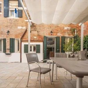 Luxury Garden Mansion R&r Appartamento Venezia