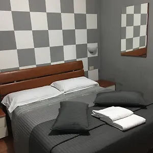 3* Pensión Hi Termini